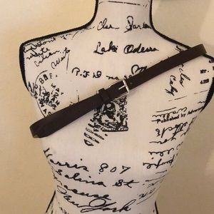 NWOT Women’s brown belt. Large